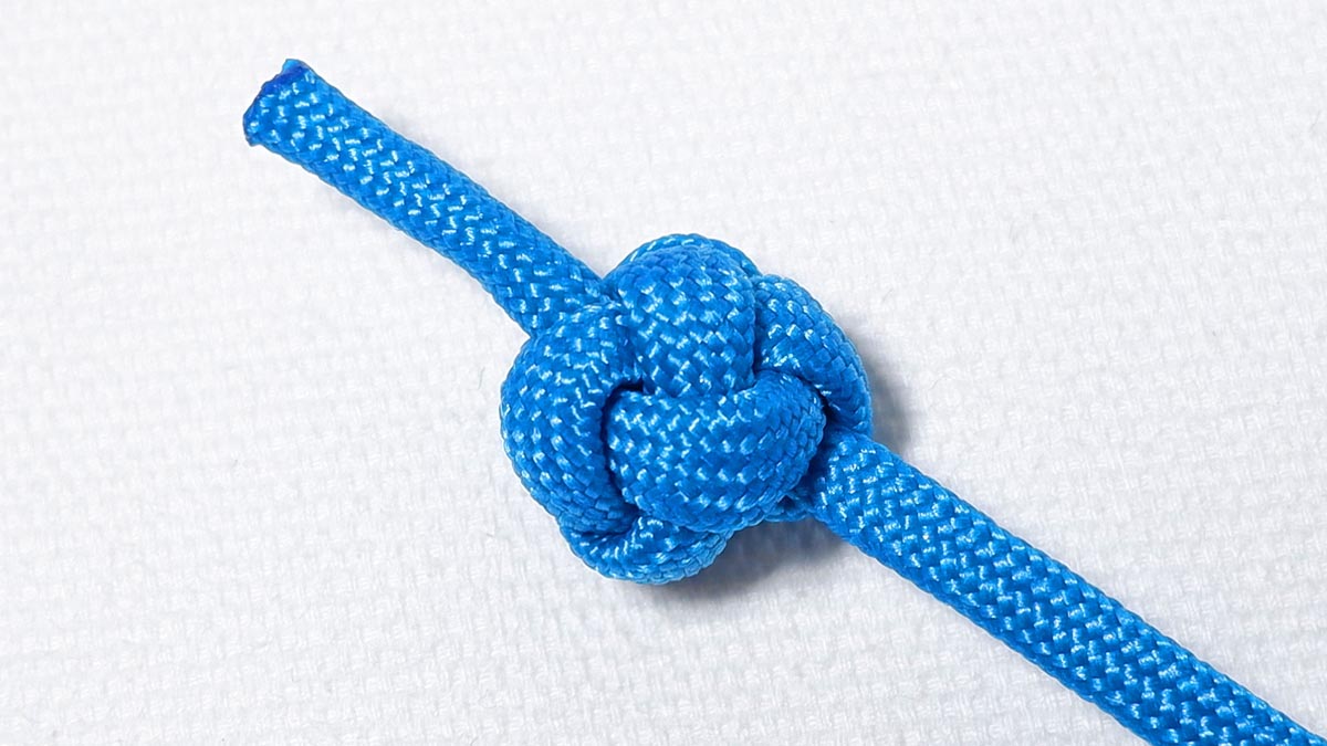 ダイヤモンドノットの結び方！1本の紐で綺麗な玉結びをする方法！