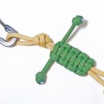 パラコードで人形のキーホルダーの編み方！ Paracord Doll Buddy Keychain