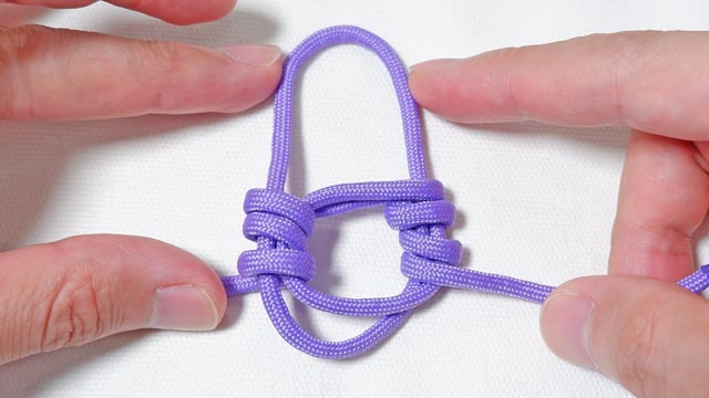 パラコードでジッパータブの編み方、Padlock Knot