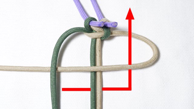 パラコードでマッドマックスのブレスレットの編み方、2色の平編み（コブラ編み）
