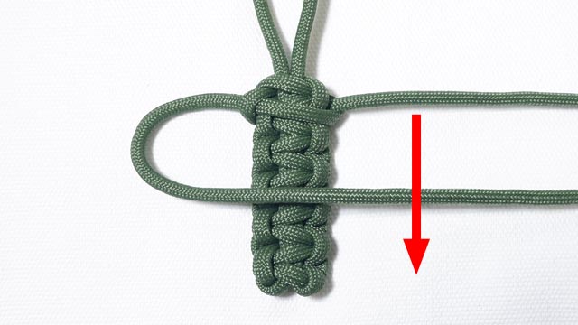 パラコードでキーホルダーの編み方、キングコブラ編み