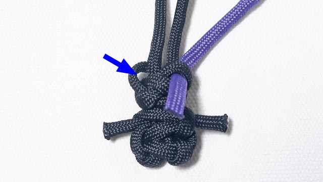 パラコードで忍者（刀）の人形のキーホルダーの作り方