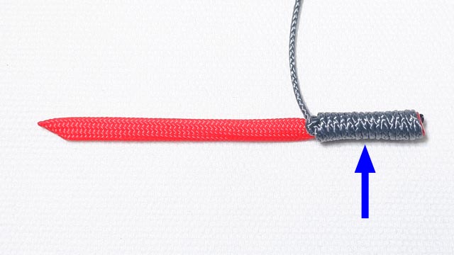 パラコードで忍者（刀）の人形のキーホルダーの作り方