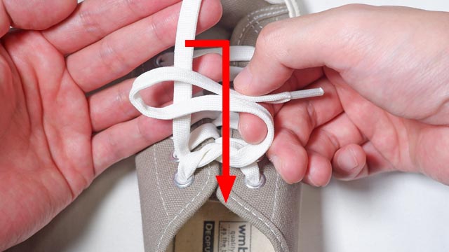 蝶結びで靴紐の結び方