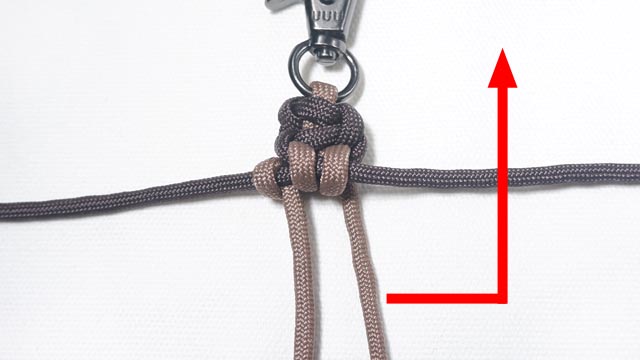 パラコードで肉球編みのキーホルダーの編み方