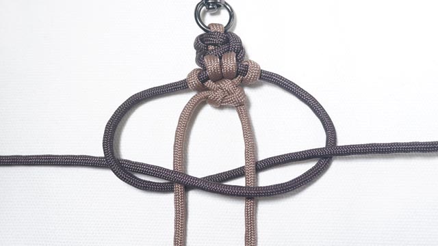 パラコードで肉球編みのキーホルダーの編み方