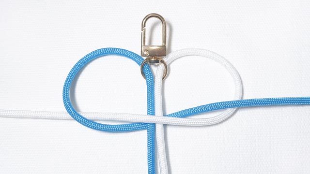 パラコードで2色の平編みスマホストラップの編み方