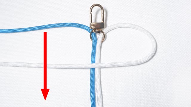 パラコードで2色の平編みスマホストラップの編み方