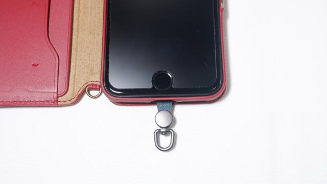 パラコードで2色の平編みスマホストラップの編み方