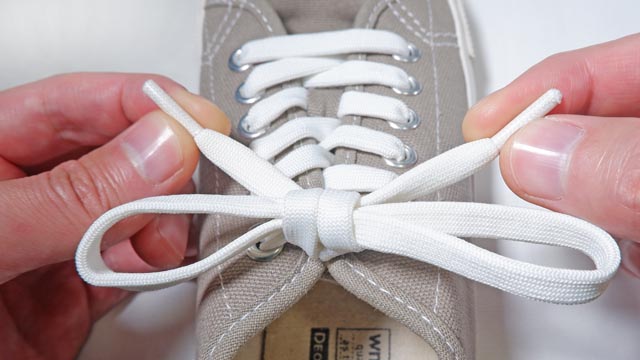 イアンセキュアノットで靴紐の結び方